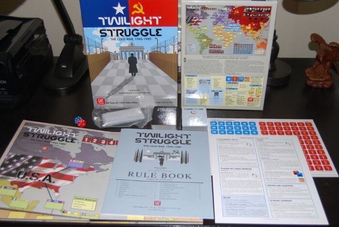 Twilight struggle box and components