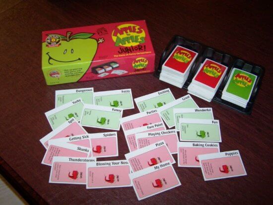 Apples to Apples Junior Review, Rules &amp; Instructions